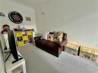 Picture 12